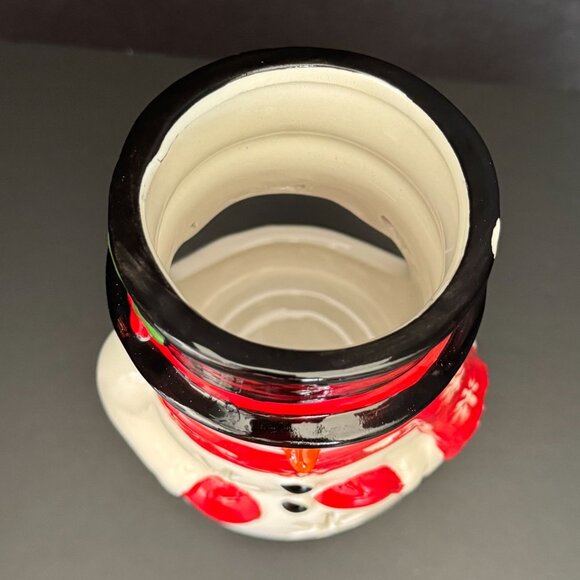 Yankee Candle 2022 Snowman Ceramic Tea Light Holder Luminary W/Tealights Holiday - Picture 4 of 16